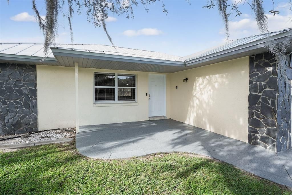 На продажу: $295,000 (2 спален, 2 ванн, 1470 Квадратных фут)