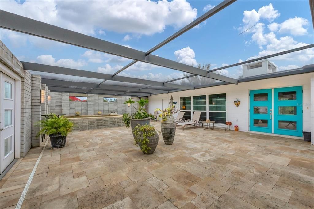 For Sale: $599,000 (4 beds, 2 baths, 2262 Square Feet)