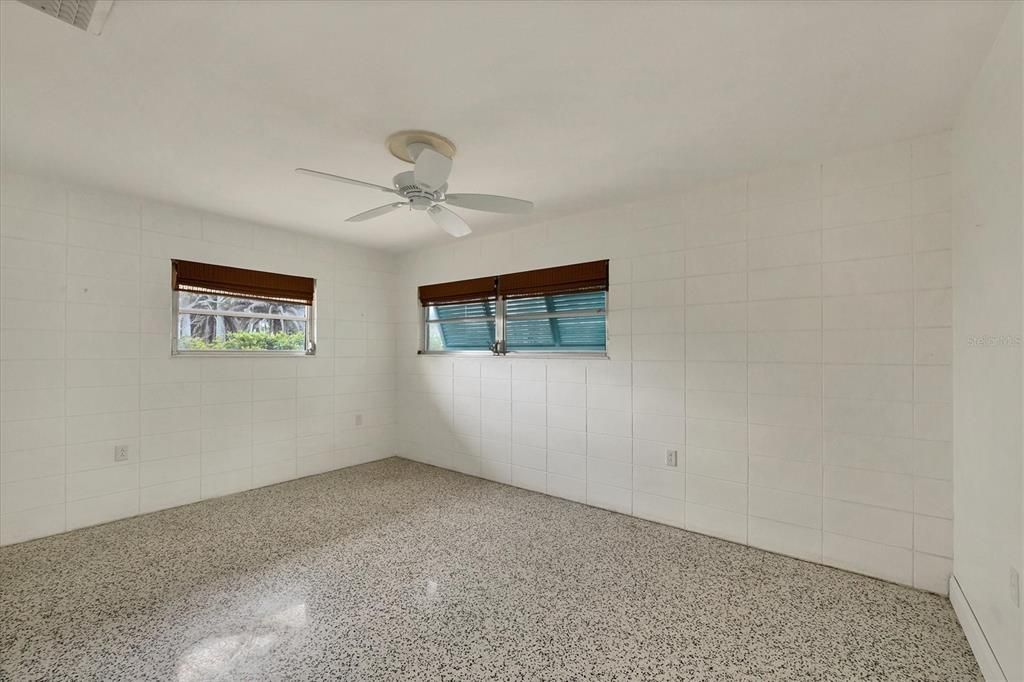 For Sale: $599,000 (4 beds, 2 baths, 2262 Square Feet)