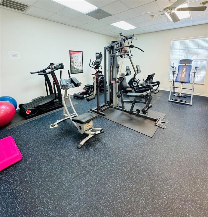 En Venta: $99,900 (0.09 acres)