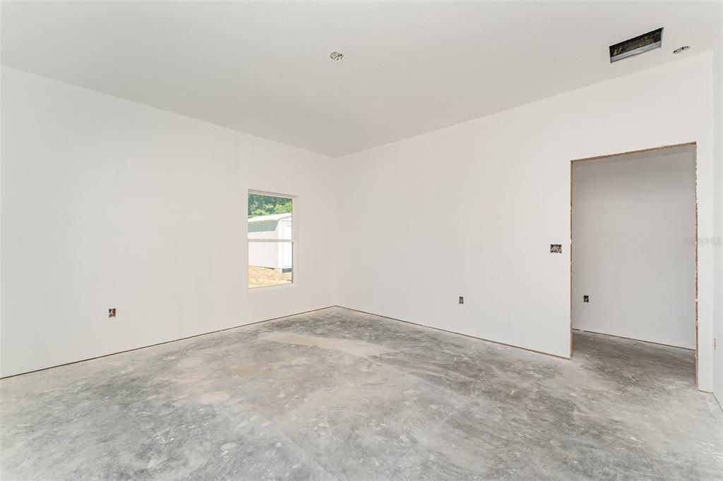 For Sale: $239,000 (2 beds, 2 baths, 1472 Square Feet)