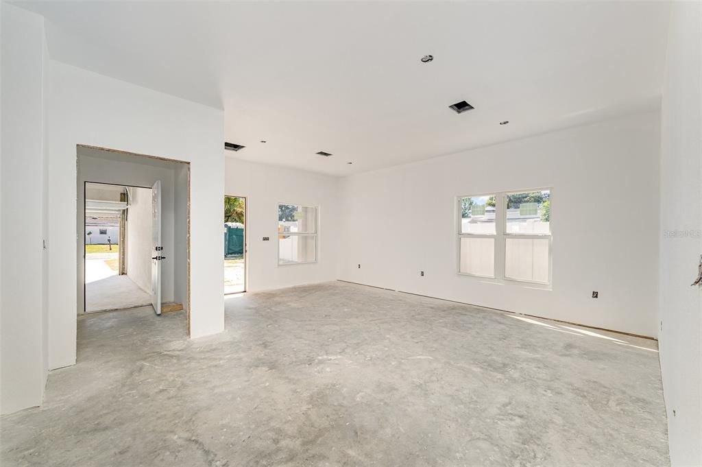 For Sale: $239,000 (2 beds, 2 baths, 1472 Square Feet)