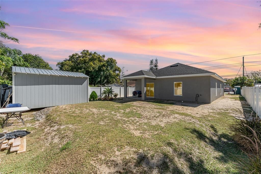 For Sale: $239,000 (2 beds, 2 baths, 1472 Square Feet)