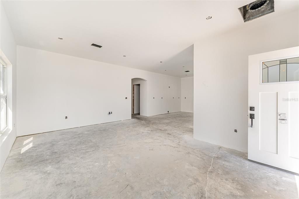 For Sale: $239,000 (2 beds, 2 baths, 1472 Square Feet)