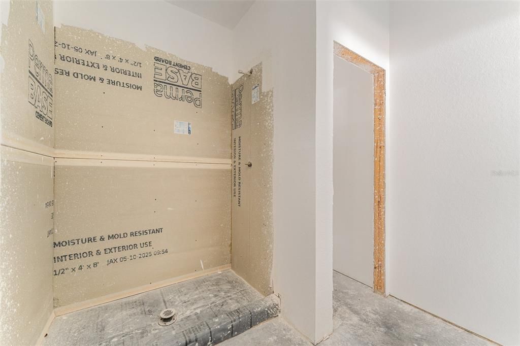 For Sale: $239,000 (2 beds, 2 baths, 1472 Square Feet)