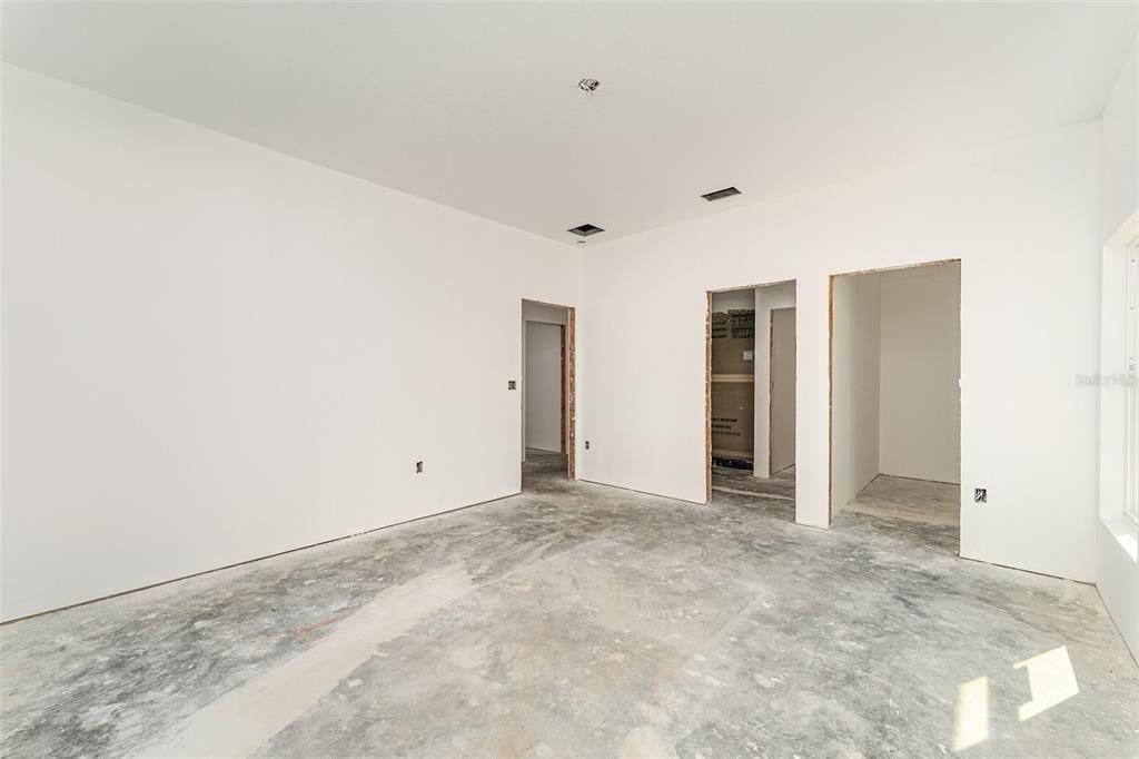 For Sale: $239,000 (2 beds, 2 baths, 1472 Square Feet)