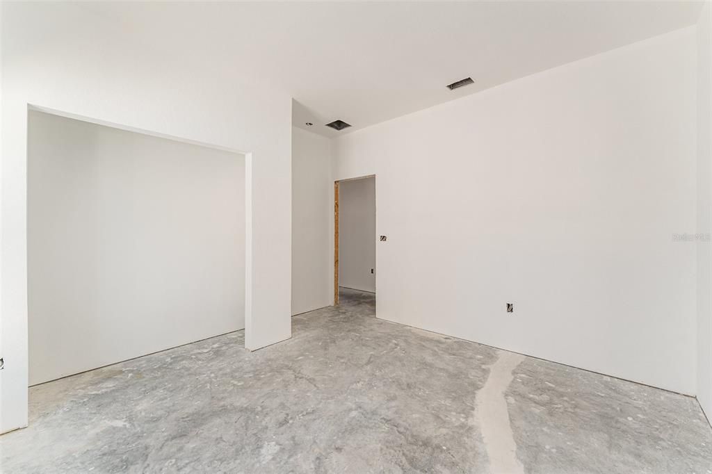 For Sale: $239,000 (2 beds, 2 baths, 1472 Square Feet)
