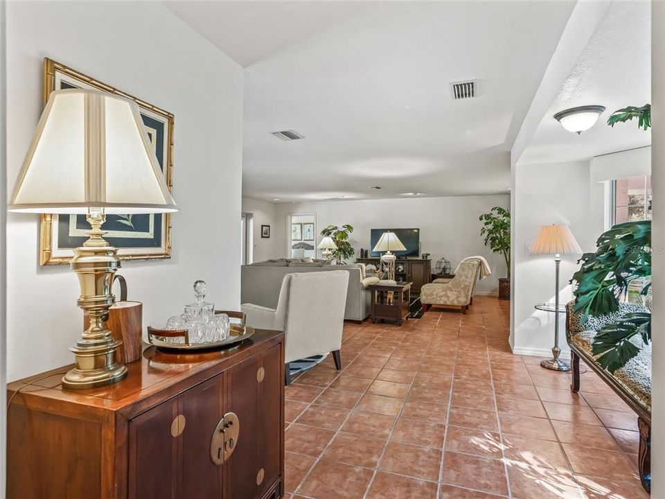 En Venta: $2,000,000 (3 camas, 2 baños, 2288 Pies cuadrados)