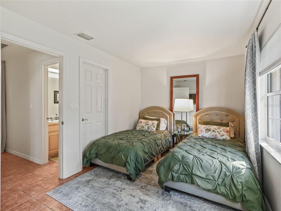 En Venta: $2,000,000 (3 camas, 2 baños, 2288 Pies cuadrados)