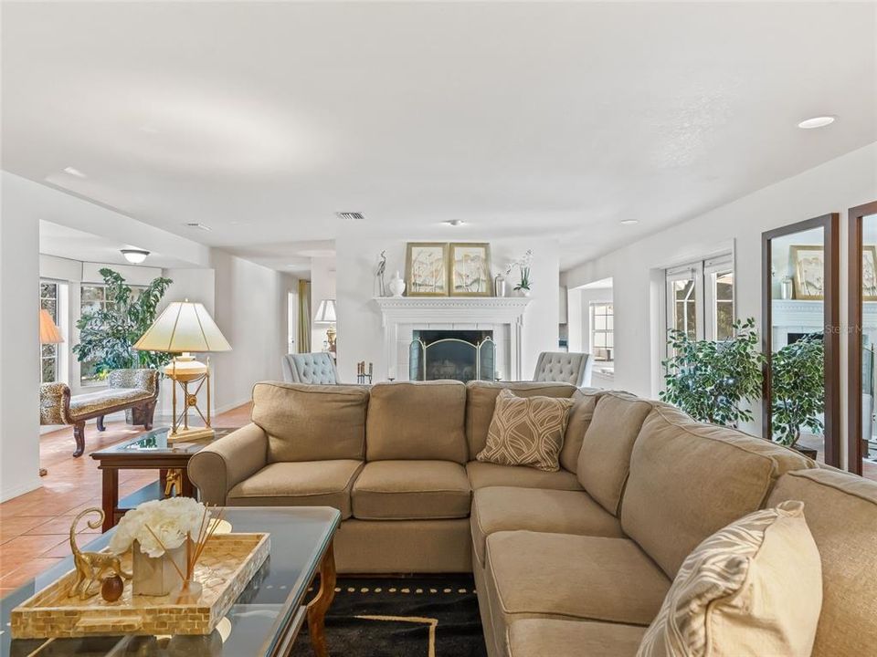 En Venta: $2,000,000 (3 camas, 2 baños, 2288 Pies cuadrados)