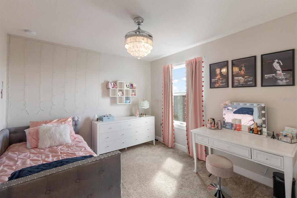 For Rent: $2,800 (4 beds, 3 baths, 2205 Square Feet)