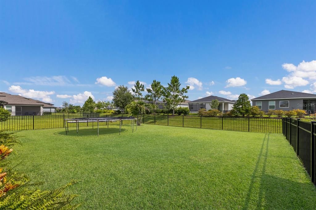 For Rent: $2,800 (4 beds, 3 baths, 2205 Square Feet)