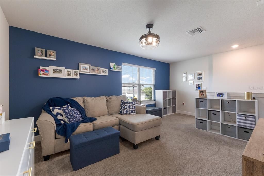 For Rent: $2,800 (4 beds, 3 baths, 2205 Square Feet)