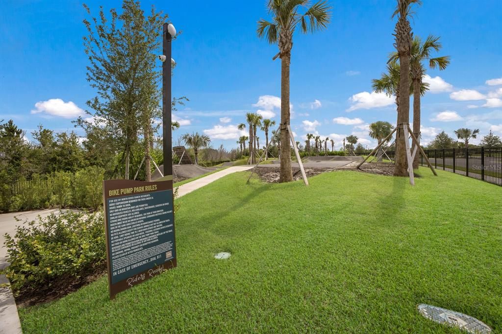 For Rent: $2,800 (4 beds, 3 baths, 2205 Square Feet)