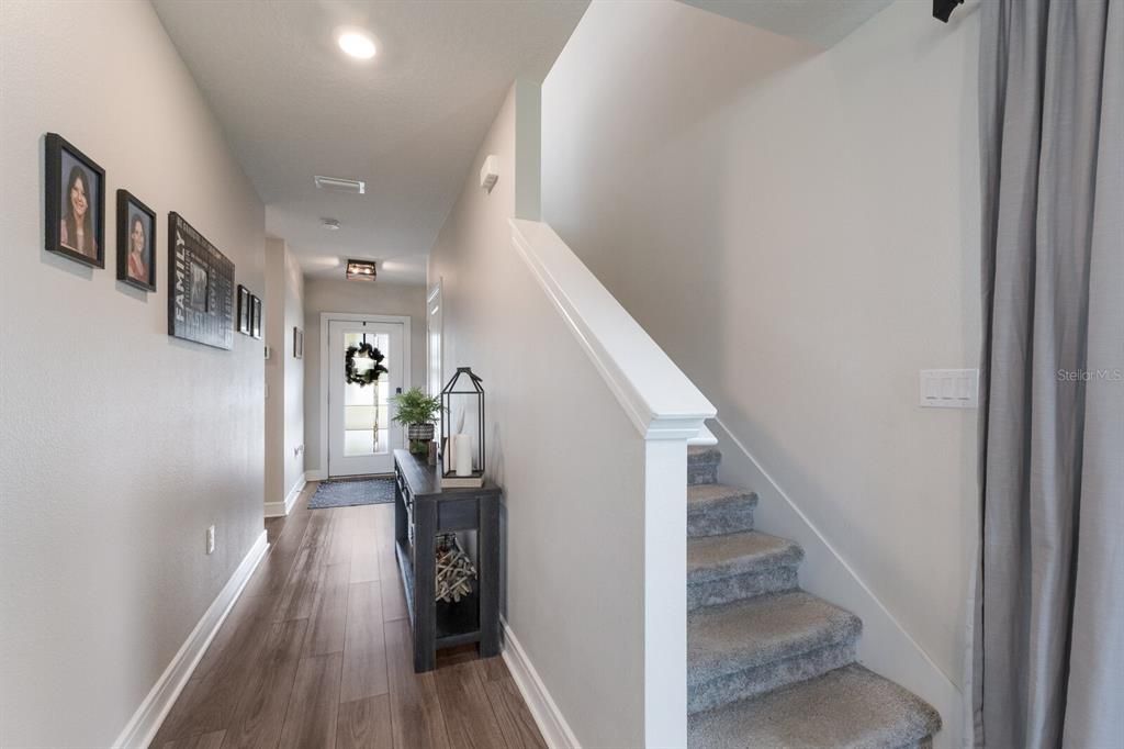 For Rent: $2,800 (4 beds, 3 baths, 2205 Square Feet)