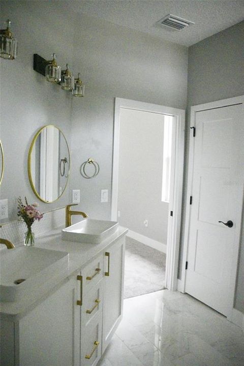 待售: $319,900 (3 贝兹, 2 浴室, 1413 平方英尺)