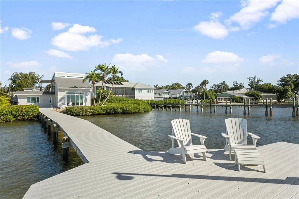 For Sale: $1,895,000 (3 beds, 3 baths, 4628 Square Feet)