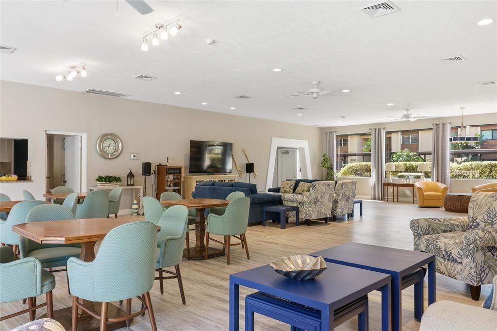 En Venta: $235,000 (2 camas, 2 baños, 1090 Pies cuadrados)