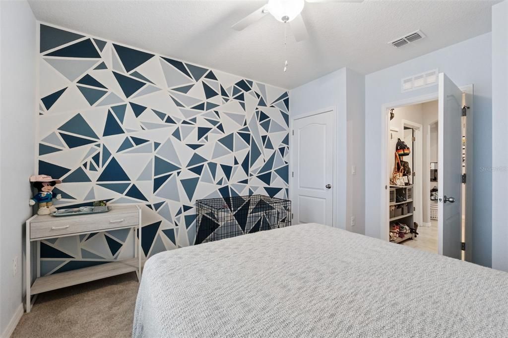 For Sale: $379,000 (4 beds, 2 baths, 1846 Square Feet)