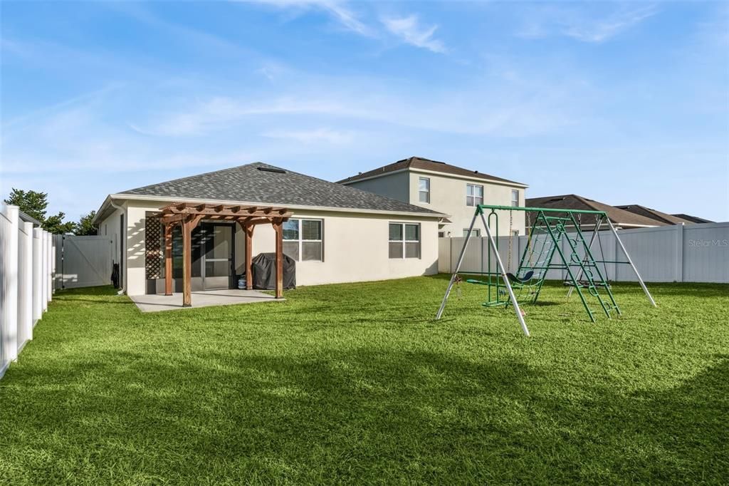 For Sale: $379,000 (4 beds, 2 baths, 1846 Square Feet)