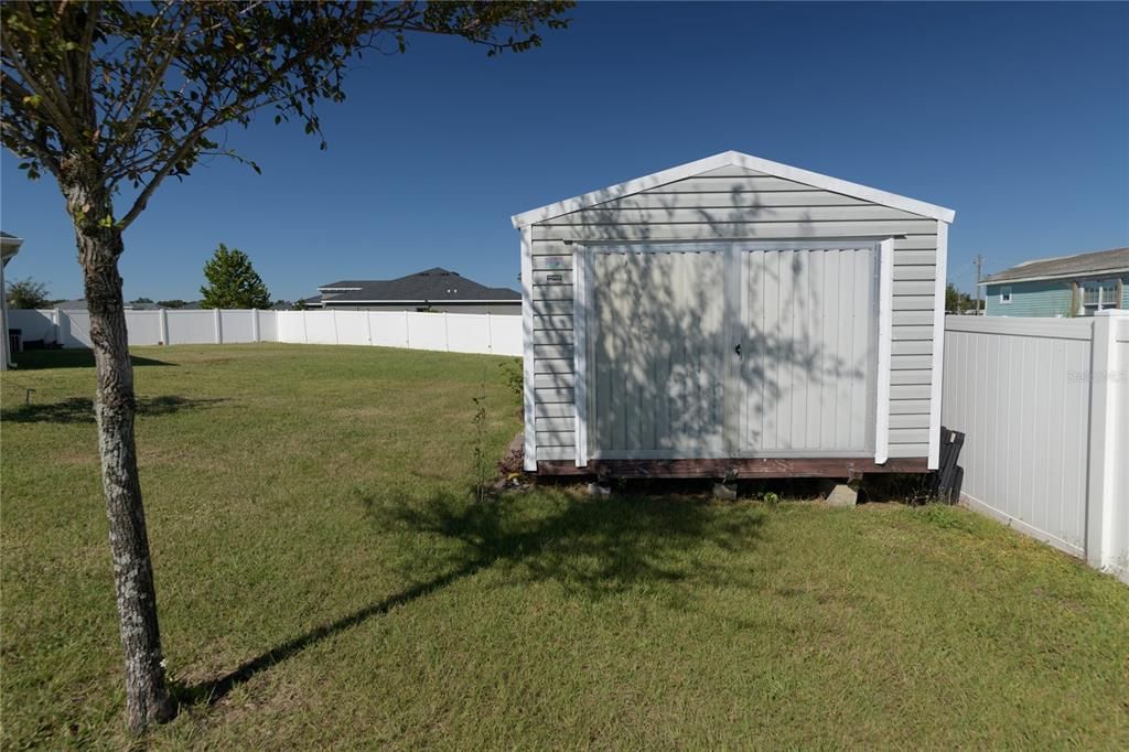 На продажу: $499,999 (4 спален, 3 ванн, 2457 Квадратных фут)