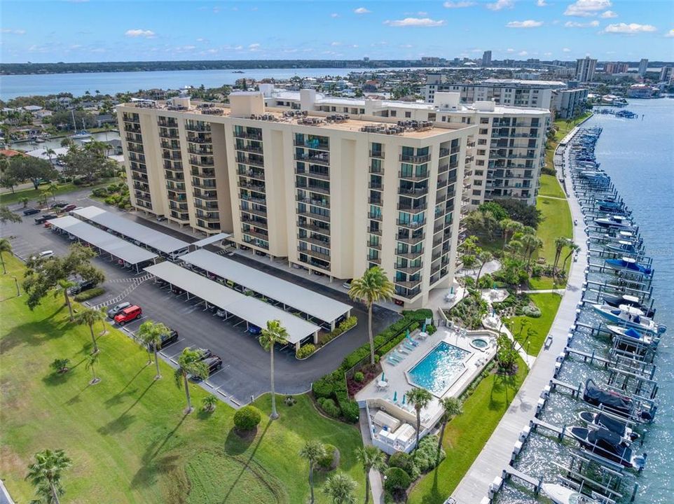 待售: $639,000 (2 贝兹, 2 浴室, 1350 平方英尺)