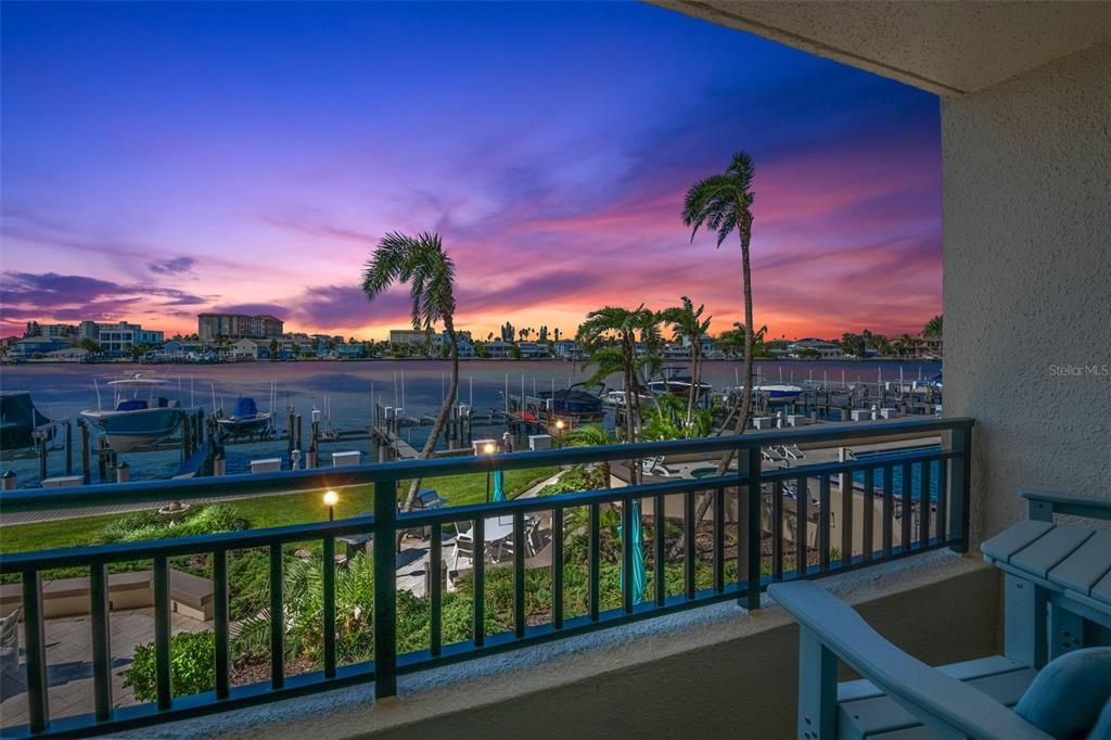 待售: $639,000 (2 贝兹, 2 浴室, 1350 平方英尺)