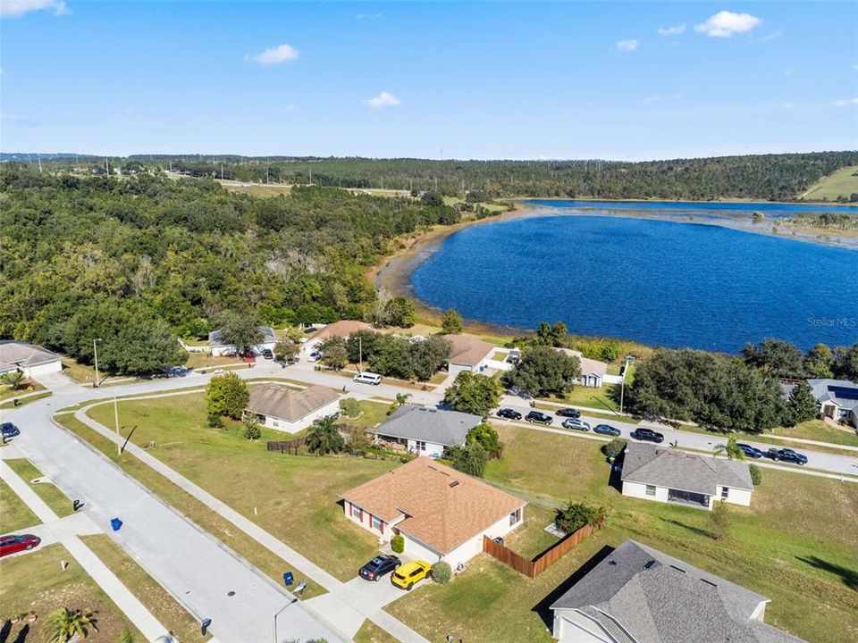 For Sale: $339,000 (3 beds, 2 baths, 1337 Square Feet)