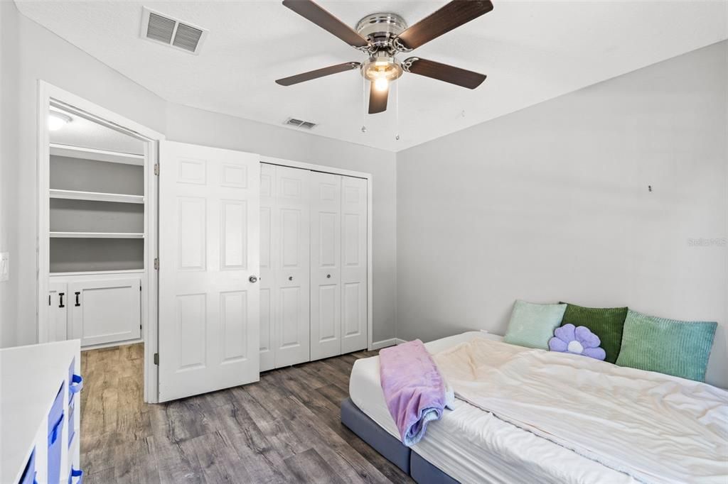 For Sale: $339,000 (3 beds, 2 baths, 1337 Square Feet)