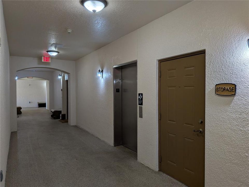 Active With Contract: $2,000 (3 beds, 2 baths, 1442 Square Feet)