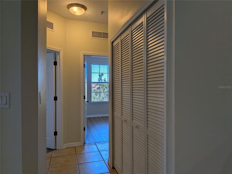 Active With Contract: $2,000 (3 beds, 2 baths, 1442 Square Feet)