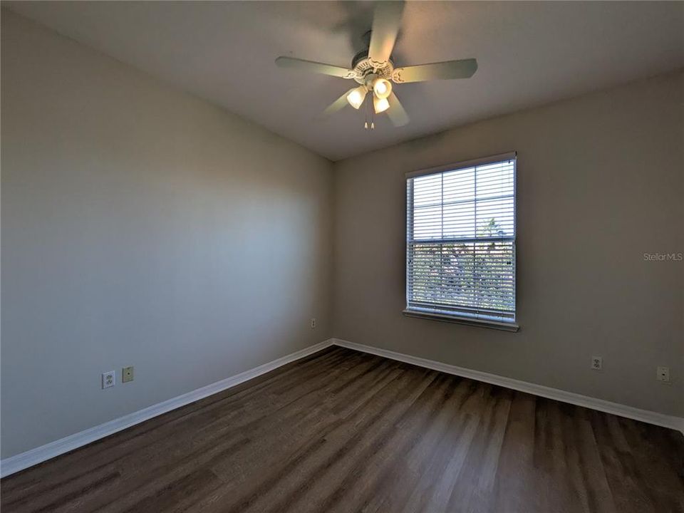 Active With Contract: $2,000 (3 beds, 2 baths, 1442 Square Feet)
