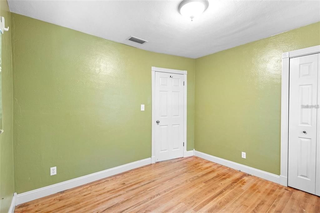 出租: $1,895 (3 贝兹, 2 浴室, 1731 平方英尺)