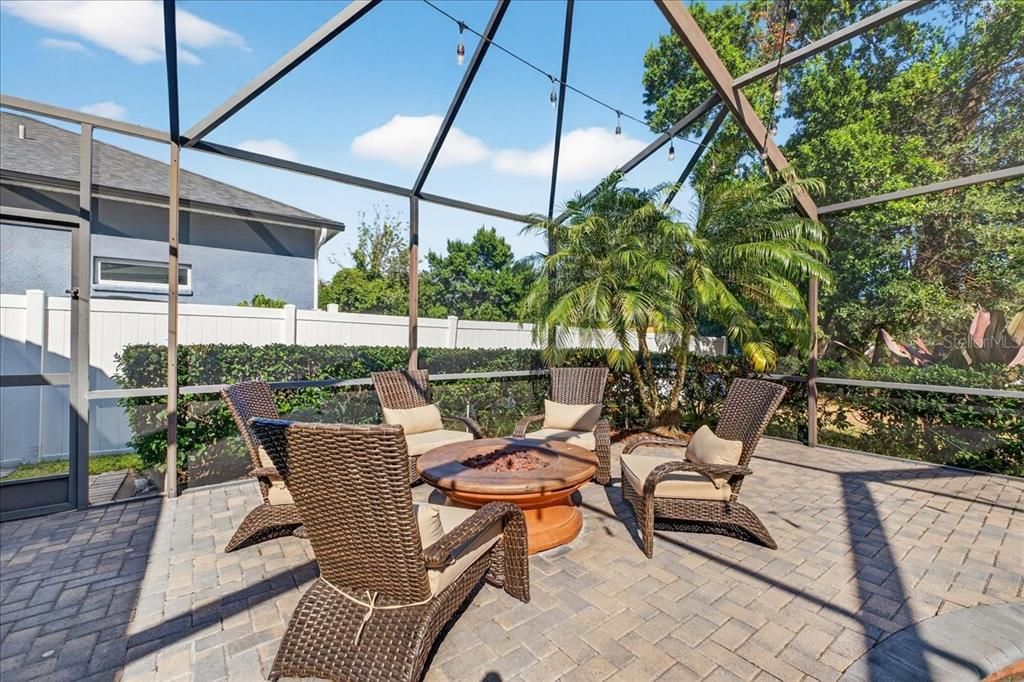 For Sale: $535,000 (4 beds, 2 baths, 2443 Square Feet)