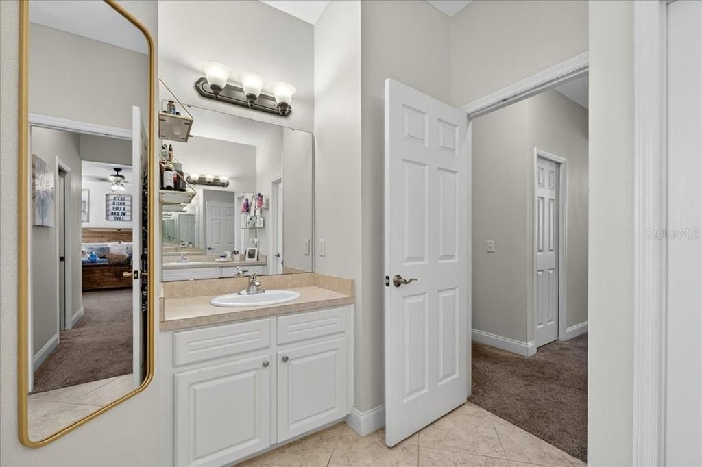 For Sale: $535,000 (4 beds, 2 baths, 2443 Square Feet)