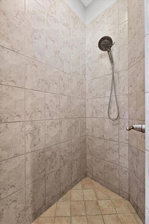 For Sale: $535,000 (4 beds, 2 baths, 2443 Square Feet)