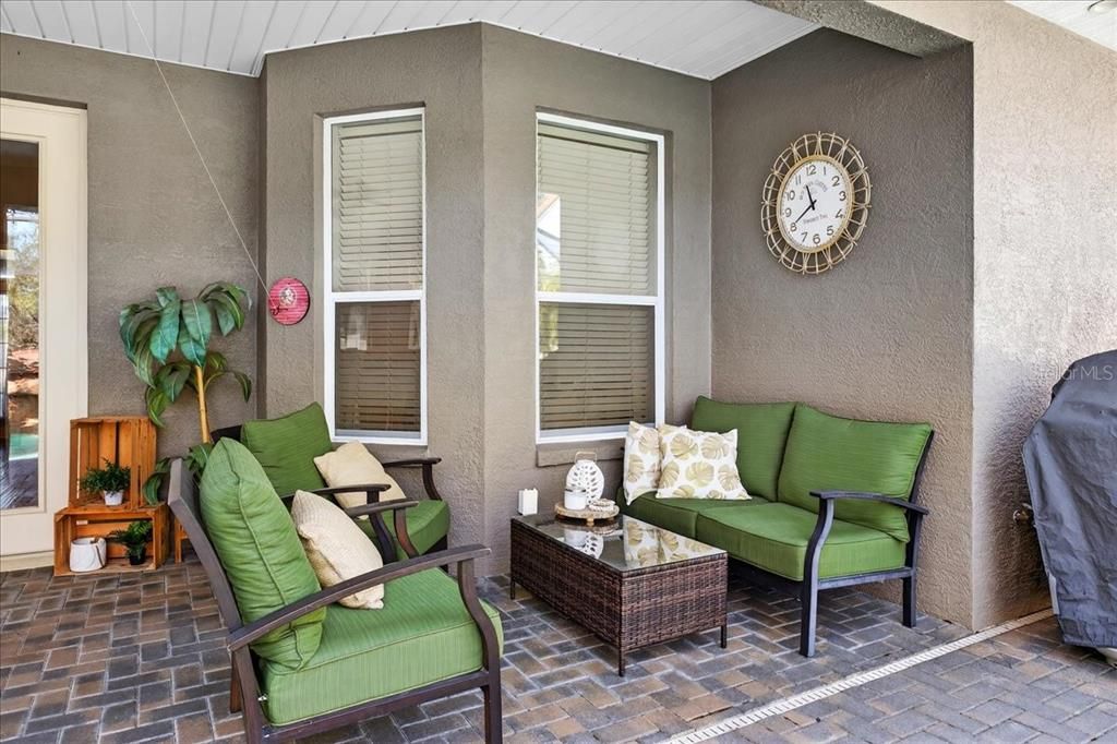 For Sale: $535,000 (4 beds, 2 baths, 2443 Square Feet)