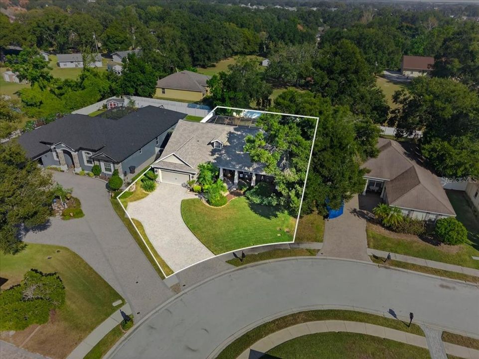 For Sale: $535,000 (4 beds, 2 baths, 2443 Square Feet)