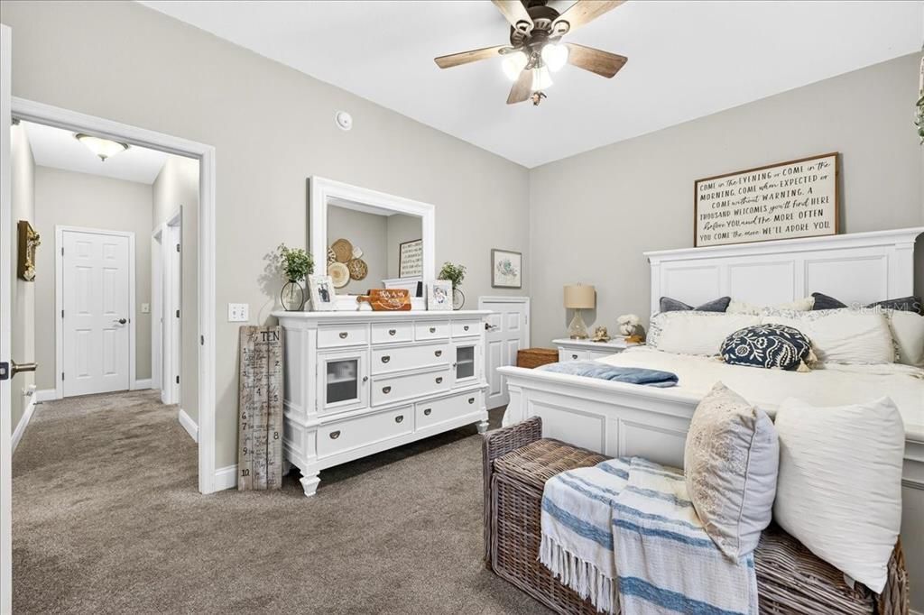 For Sale: $535,000 (4 beds, 2 baths, 2443 Square Feet)