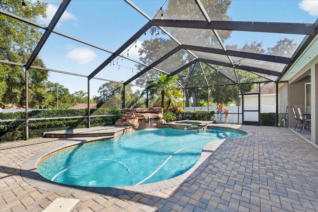 For Sale: $535,000 (4 beds, 2 baths, 2443 Square Feet)