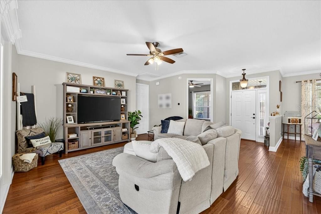 For Sale: $535,000 (4 beds, 2 baths, 2443 Square Feet)