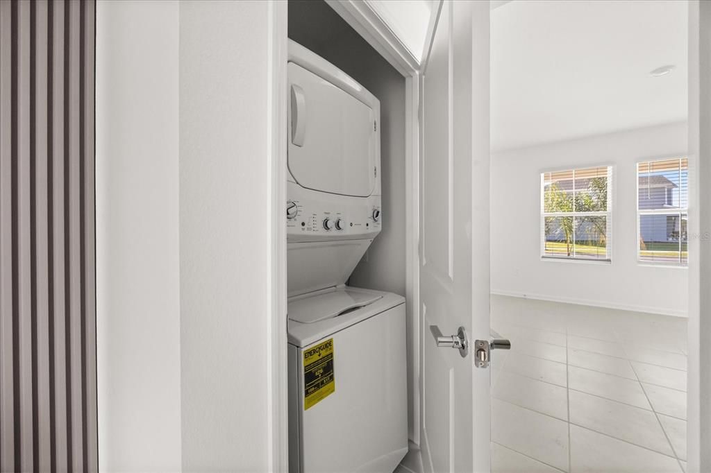 出租: $1,400 (1 贝兹, 1 浴室, 480 平方英尺)