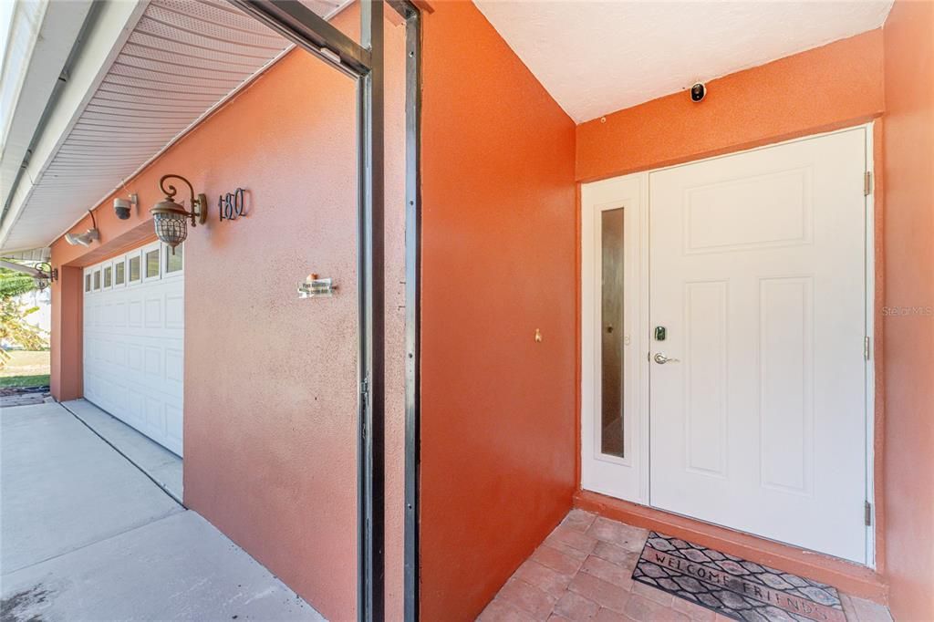 For Sale: $525,000 (2 beds, 2 baths, 1425 Square Feet)