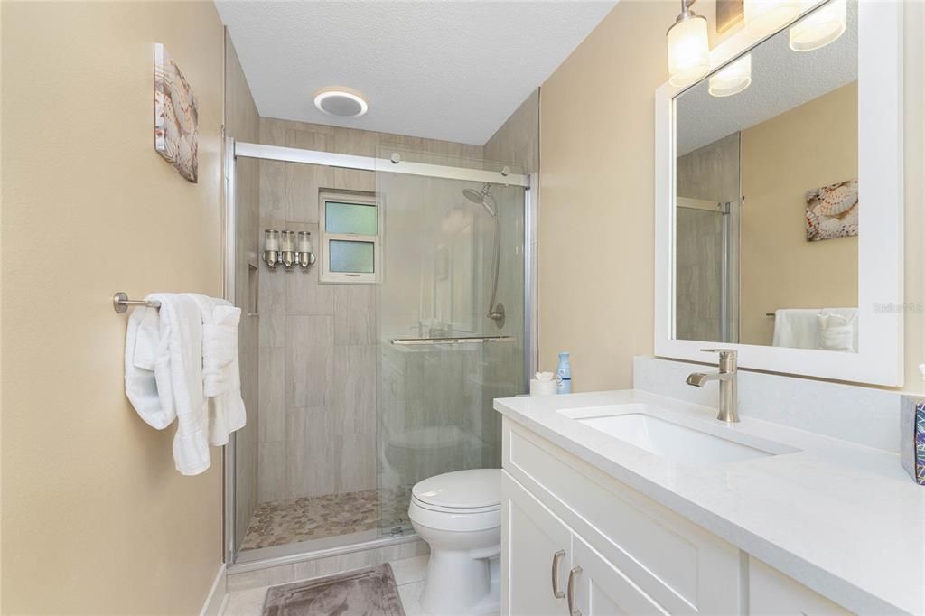 For Sale: $525,000 (2 beds, 2 baths, 1425 Square Feet)