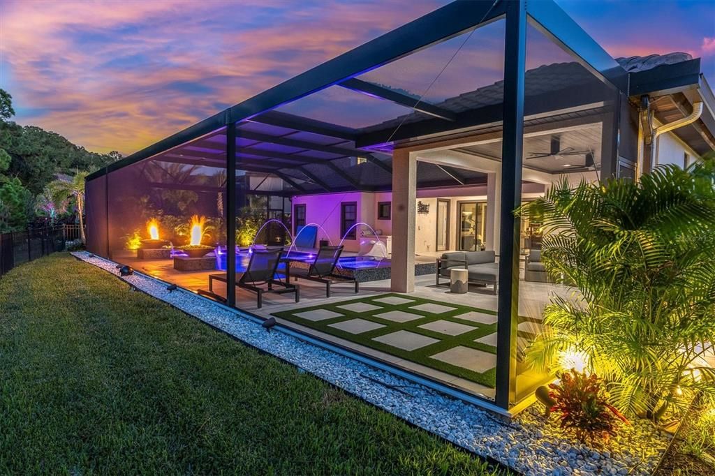 Active With Contract: $1,450,000 (6 beds, 5 baths, 4619 Square Feet)