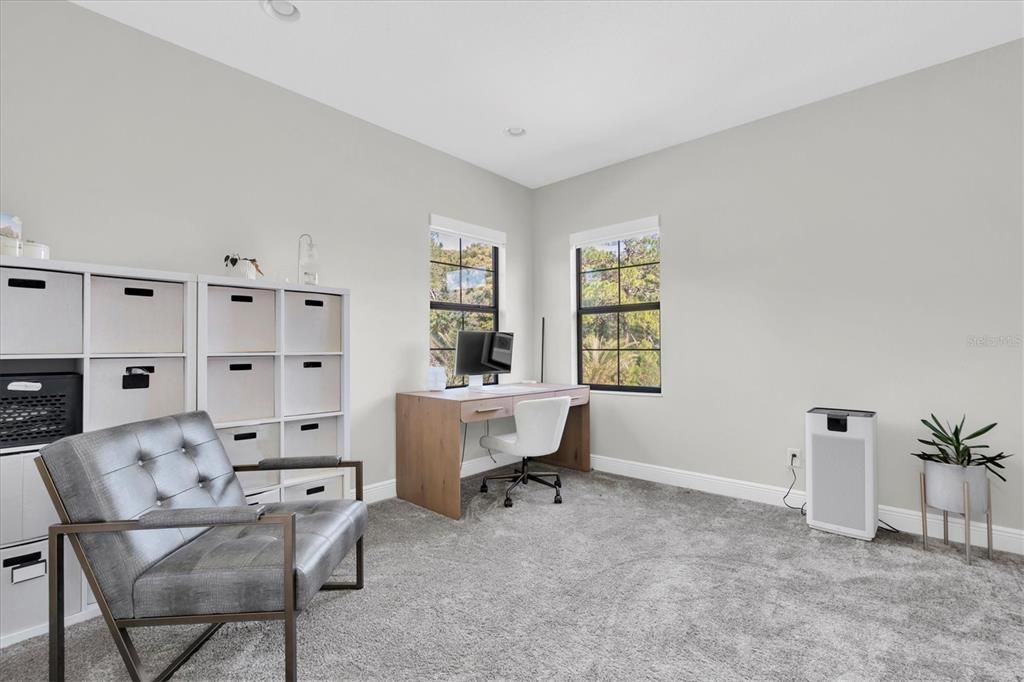 Active With Contract: $1,450,000 (6 beds, 5 baths, 4619 Square Feet)