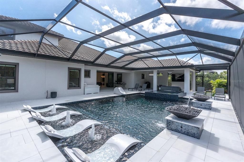 Active With Contract: $1,450,000 (6 beds, 5 baths, 4619 Square Feet)