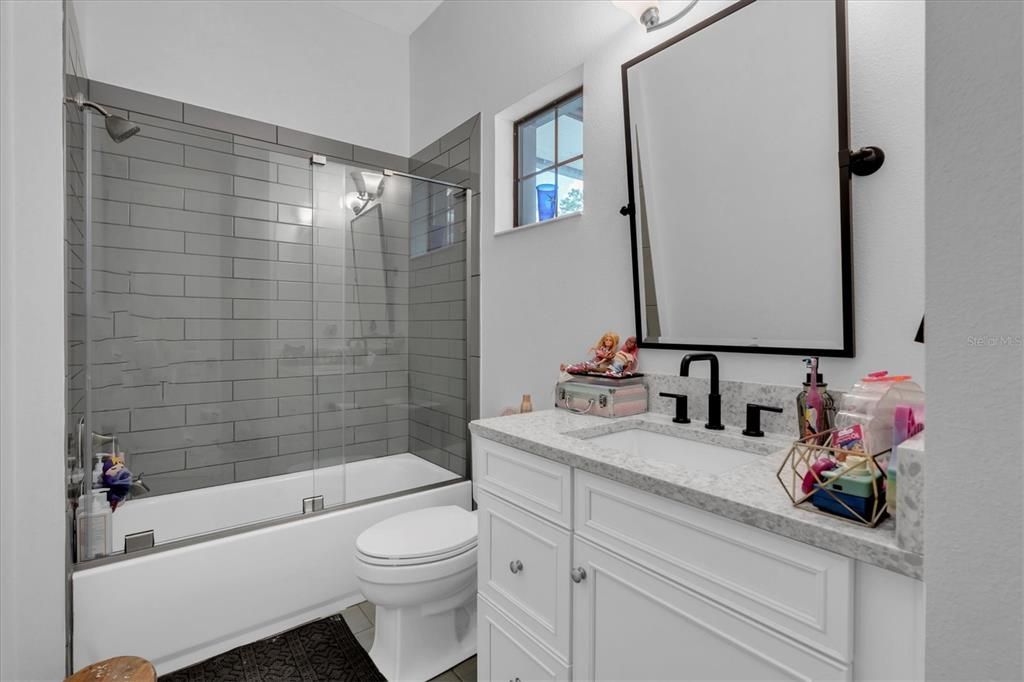 Active With Contract: $1,450,000 (6 beds, 5 baths, 4619 Square Feet)