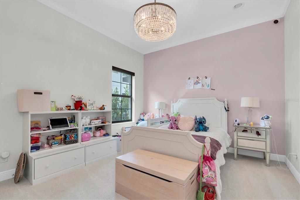 Active With Contract: $1,450,000 (6 beds, 5 baths, 4619 Square Feet)