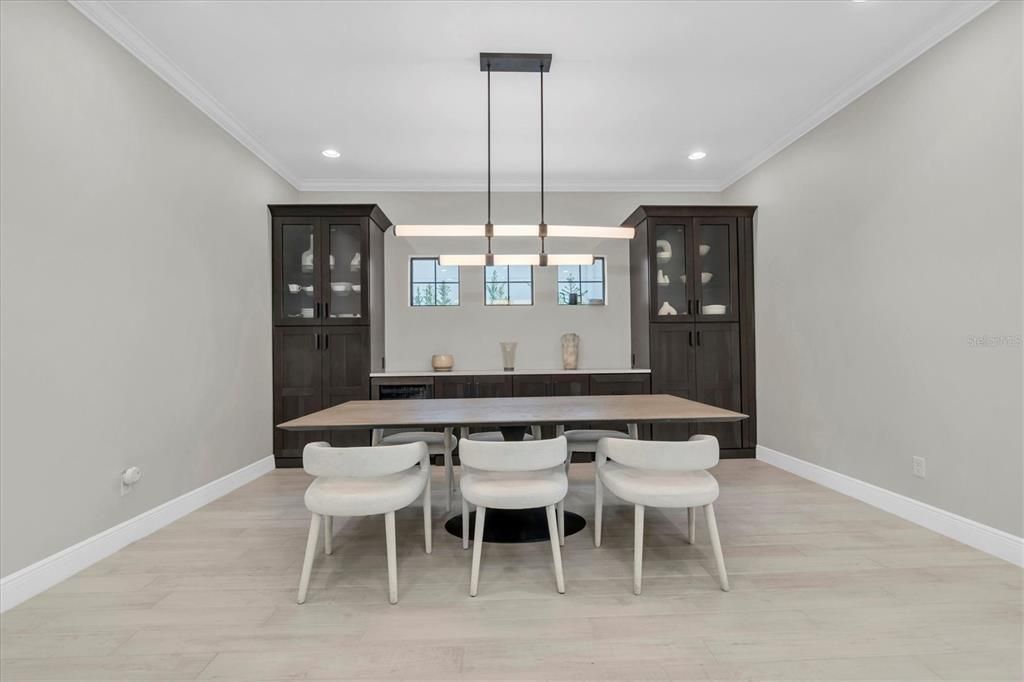 Active With Contract: $1,450,000 (6 beds, 5 baths, 4619 Square Feet)